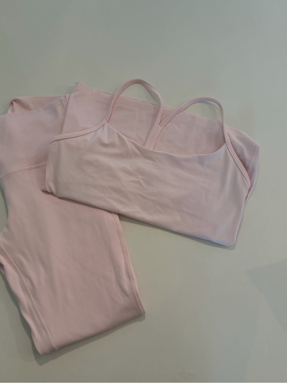 Women’s Seamless Light Pink Bralette and Legging Set